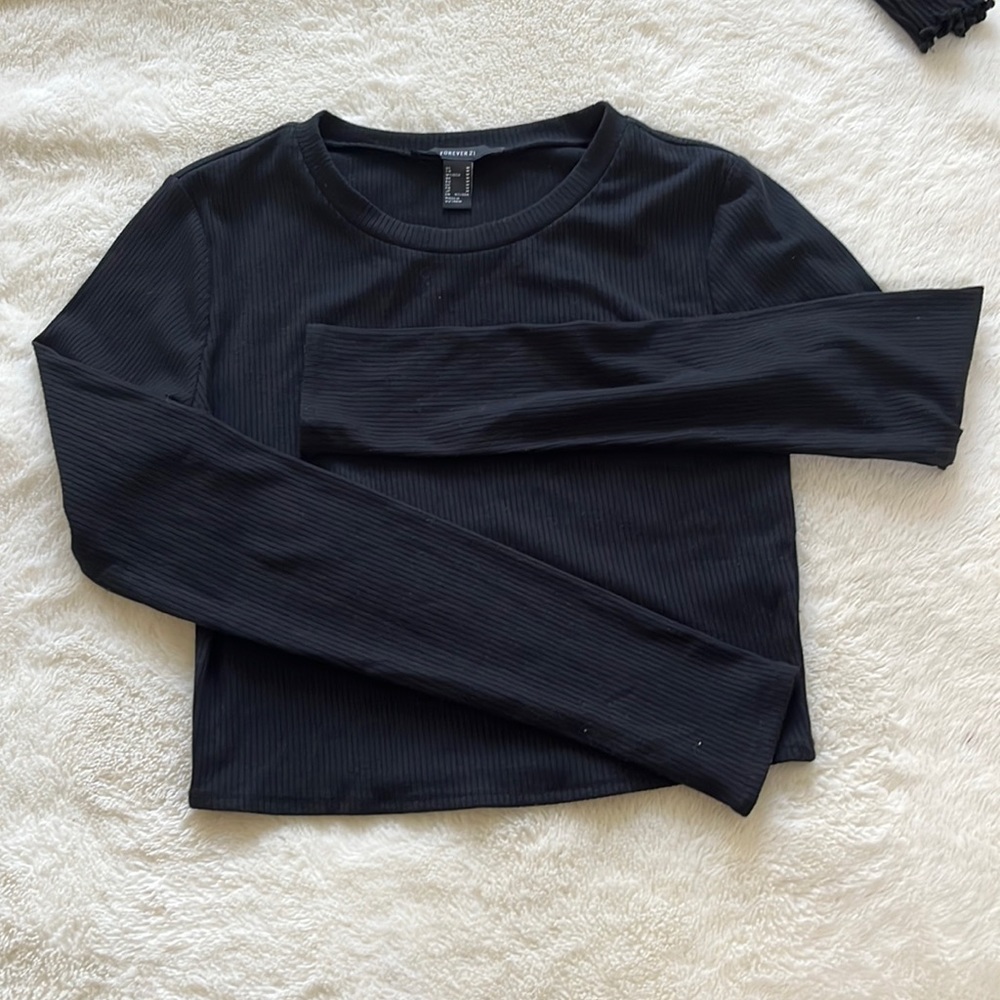 Black crop top